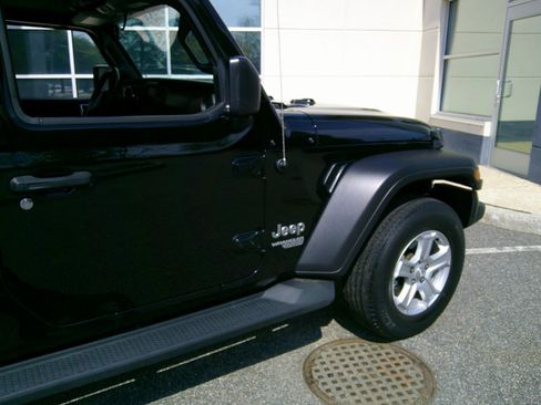 Used 2020 Jeep Wrangler Unlimited Sport S AWD/4WD image 20