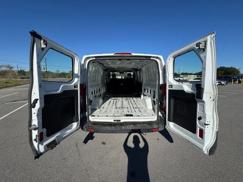 Used 2020 Ford Transit 250 Low Roof image 31