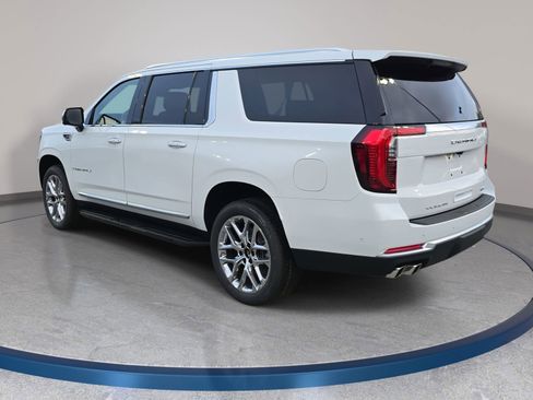 New 2026 GMC Yukon XL Denali AWD/4WD image 7
