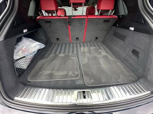 Certified 2023 Porsche Cayenne image 42