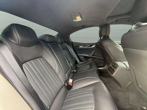 Certified 2023 Maserati Ghibli Modena Q4 AWD/4WD image 17