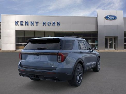 New 2026 Ford Explorer ST-Line w/ ST-Line Street Pack image 9