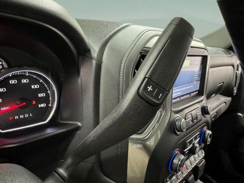 Used 2020 Chevrolet Silverado 1500 LT Trail Boss image 32