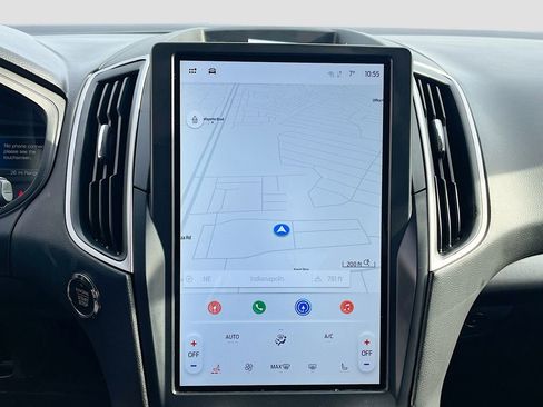 Used 2024 Ford Edge SEL image 13