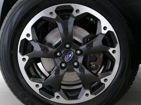 Used 2023 Subaru Crosstrek 2.0i Premium image 34