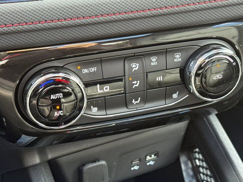 New 2026 Chevrolet TrailBlazer RS w/ Convenience Package image 19