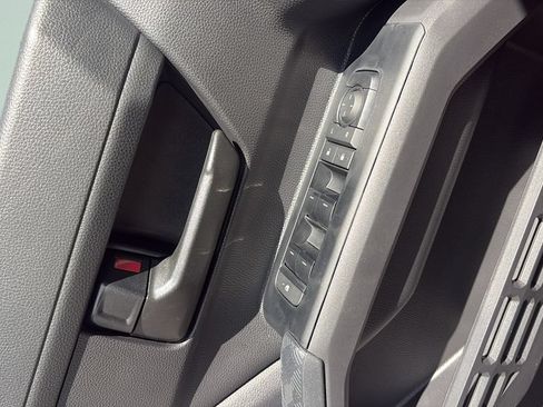 Used 2026 Toyota Tacoma SR5 RWD image 19