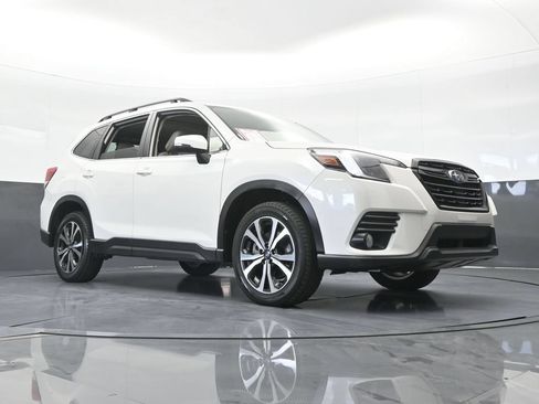 Used 2022 Subaru Forester Limited AWD/4WD image 61