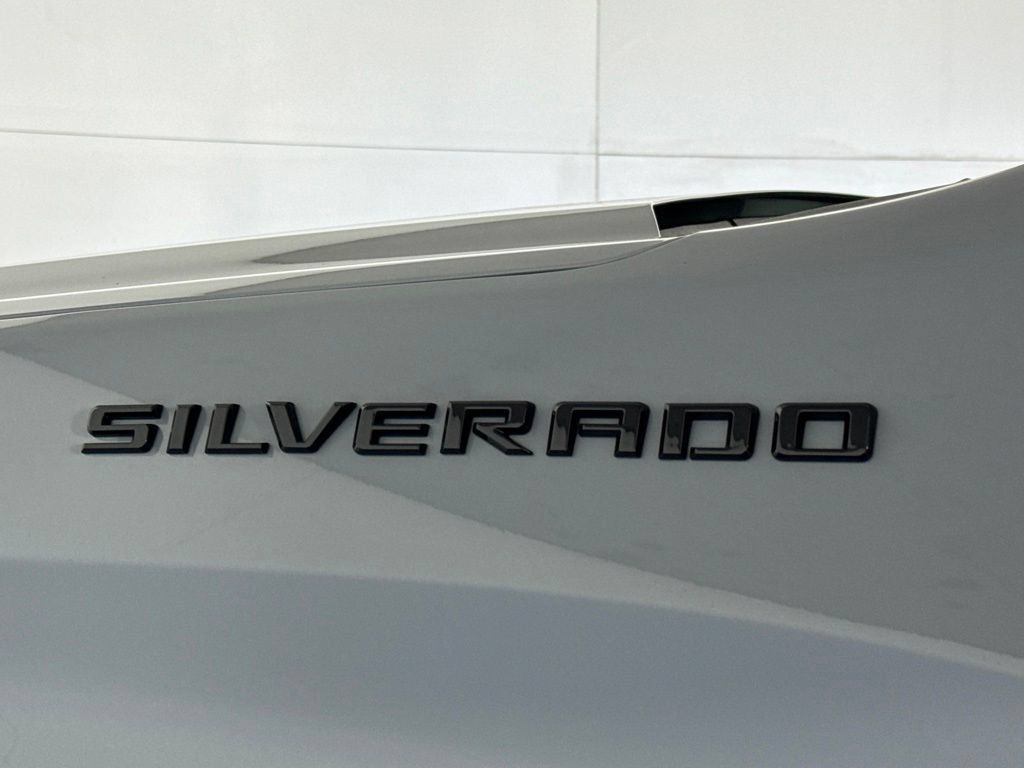 Certified 2024 Chevrolet Silverado 1500 Custom w/ Turbomax Blackout Package AWD/4WD image 14
