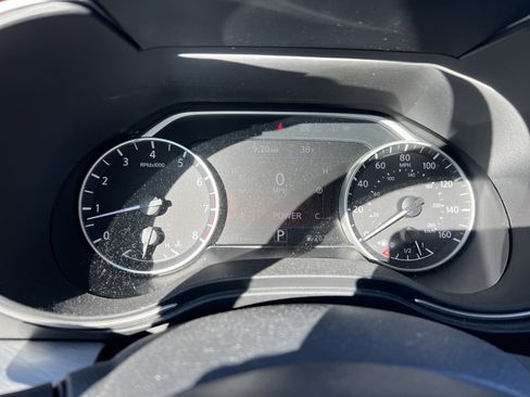 Used 2017 Nissan Maxima 3.5 SV image 21