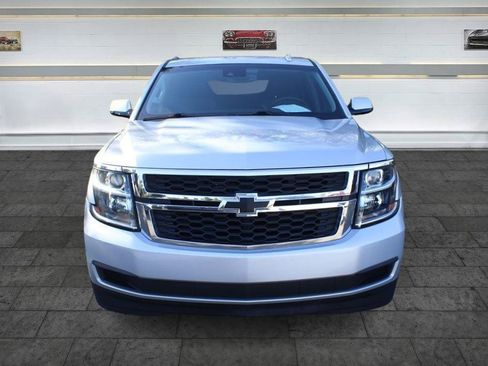 Used 2018 Chevrolet Tahoe LT RWD image 2