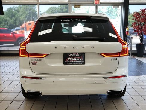 Used 2021 Volvo XC60 T5 Inscription AWD/4WD image 16