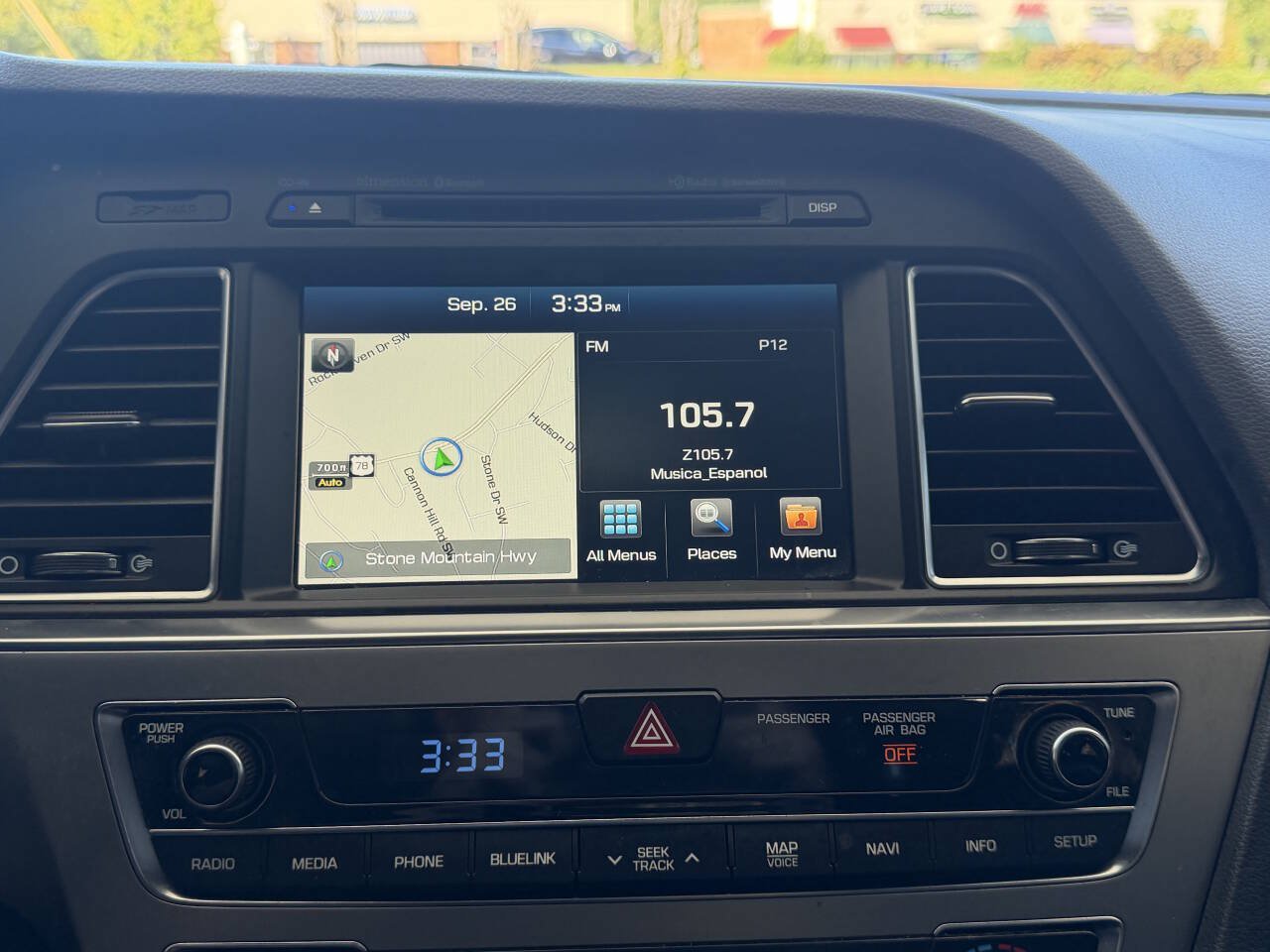 Used 2015 Hyundai Sonata Sport w/ Option Group 04 FWD image 13