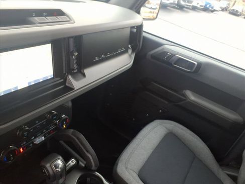 Certified 2022 Ford Bronco Big Bend image 21