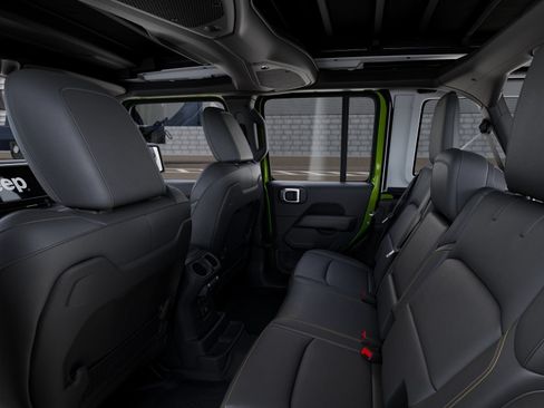New 2026 Jeep Wrangler Unlimited Sahara AWD/4WD image 31