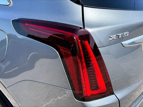 Used 2020 Cadillac XT5 Luxury FWD image 27