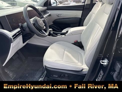 Certified 2025 Hyundai Tucson SEL image 19