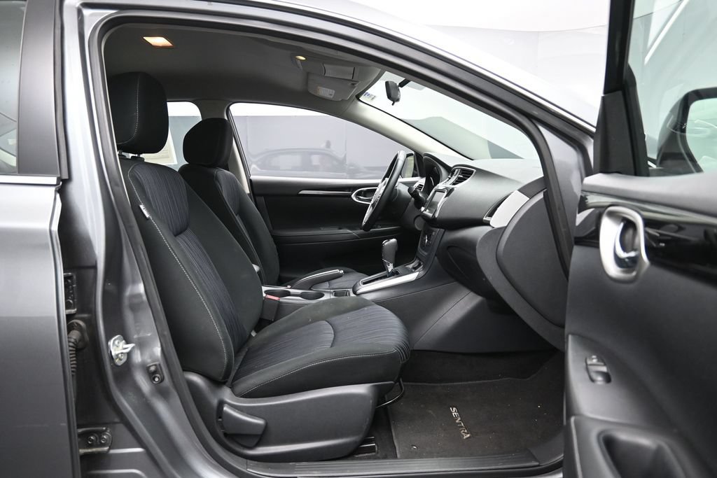 Used 2019 Nissan Sentra SV FWD image 28