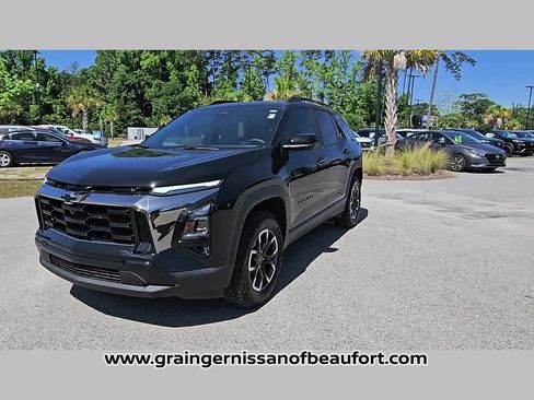 Used 2025 Chevrolet Equinox ACTIV w/ Safety and Technology Package FWD image 24
