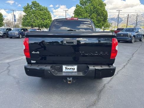 Used 2020 Toyota Tundra SR5 w/ SR5 Convenience Package image 6