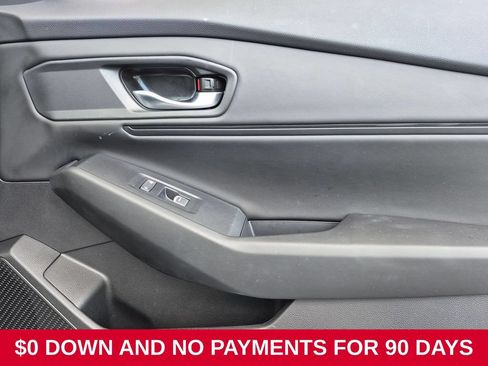Used 2025 Honda Accord SE image 32