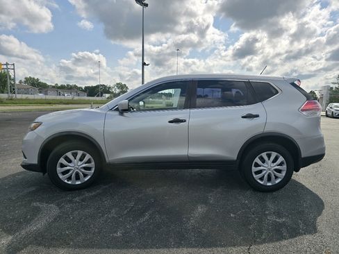 Used 2016 Nissan Rogue S AWD/4WD image 10