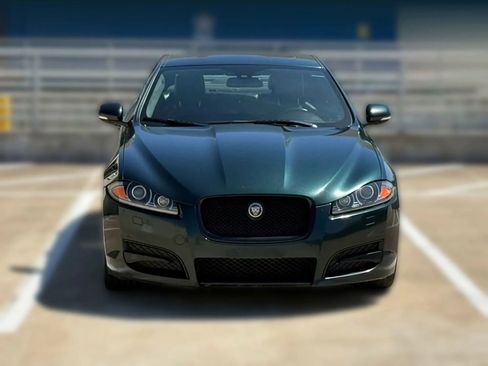 Used 2015 Jaguar XF Portfolio image 2