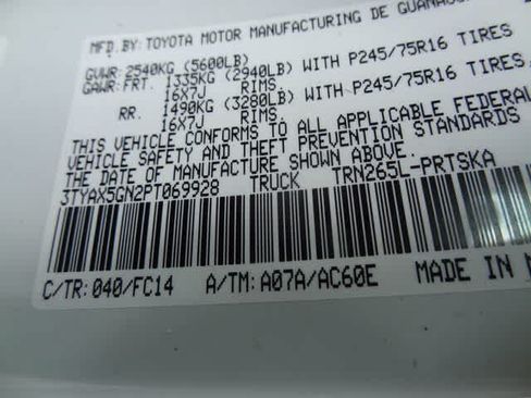Used 2023 Toyota Tacoma SR5 w/ SR5 Appearance Package RWD image 35