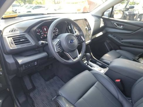 Used 2026 Subaru Ascent Premium AWD/4WD image 9