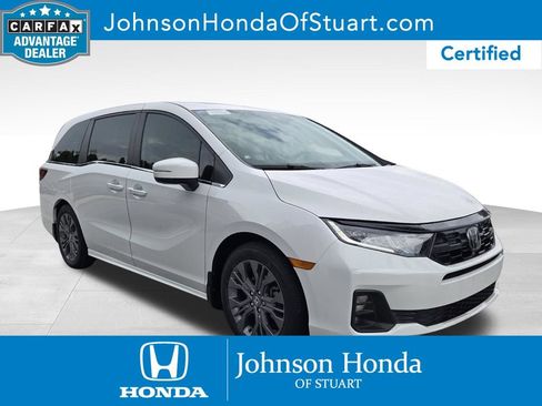 Certified 2025 Honda Odyssey Touring image 1
