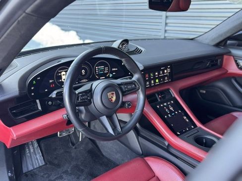 Certified 2020 Porsche Taycan Turbo image 4