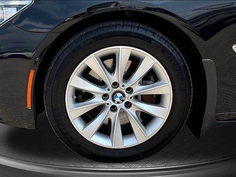 Used 2015 BMW 740Li xDrive AWD/4WD image 35