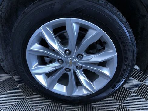 Used 2024 Chevrolet Malibu LT image 9