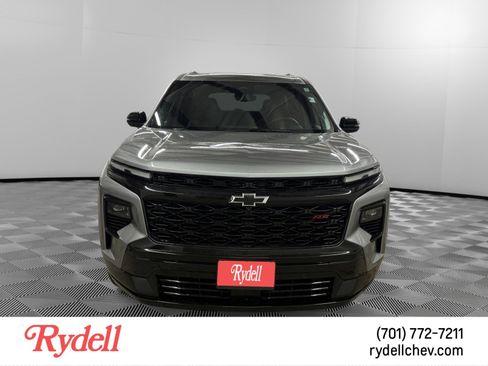 Certified 2024 Chevrolet Traverse RS w/ LPO, Floor Liner Package image 8