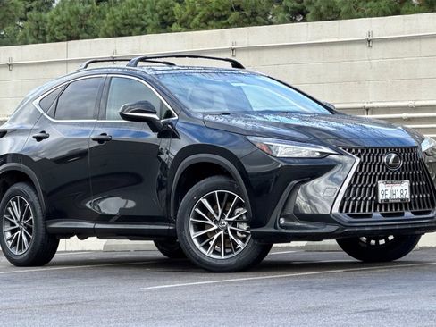 Used 2023 Lexus NX 350 AWD image 2