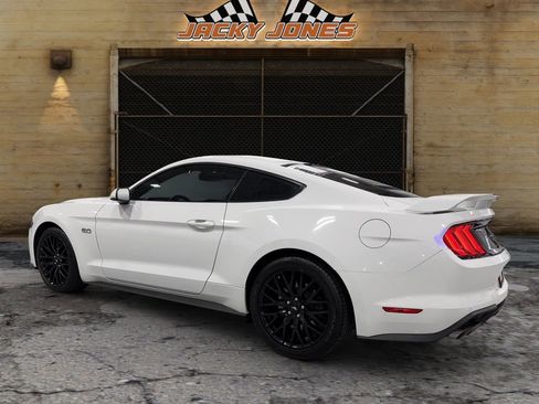 Used 2018 Ford Mustang GT w/ GT Performance Package RWD image 7