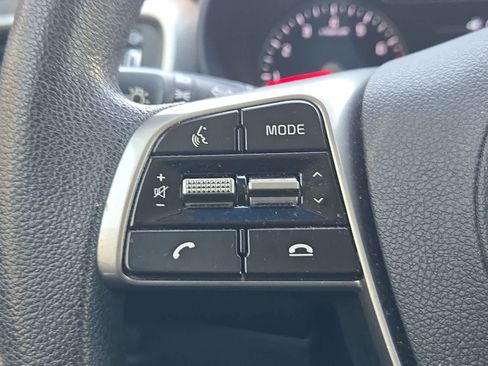 Used 2019 Kia Sorento FWD image 22