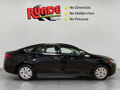 Used 2020 Ford Fusion S FWD image 7