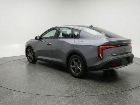 Used 2025 Kia K4 FWD image 6