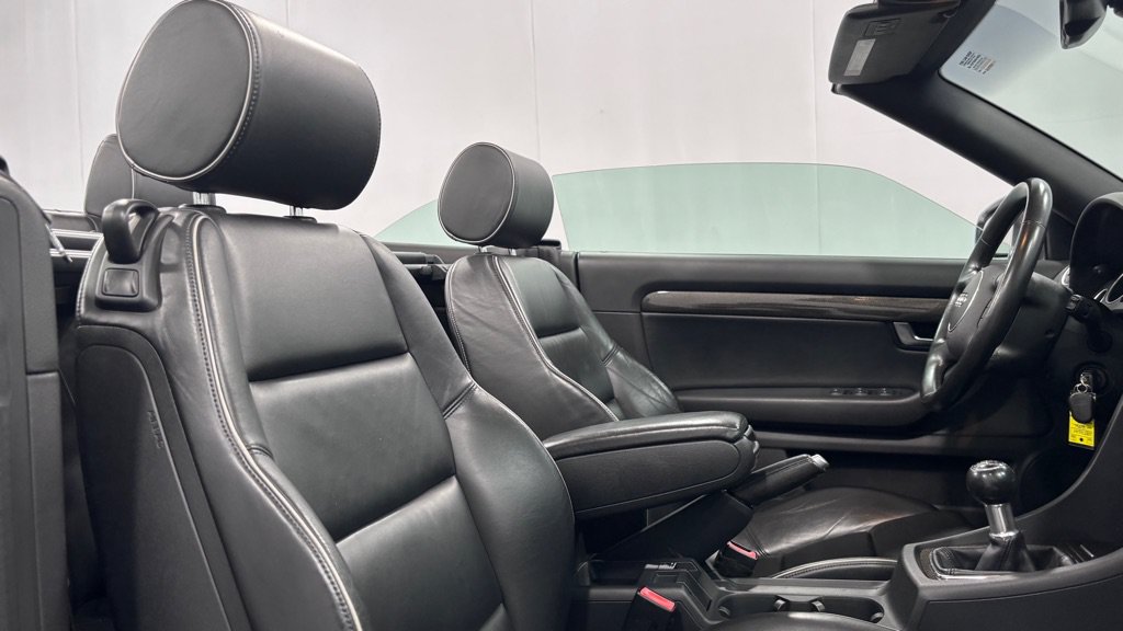 Used 2006 Audi S4 Cabriolet AWD/4WD image 28