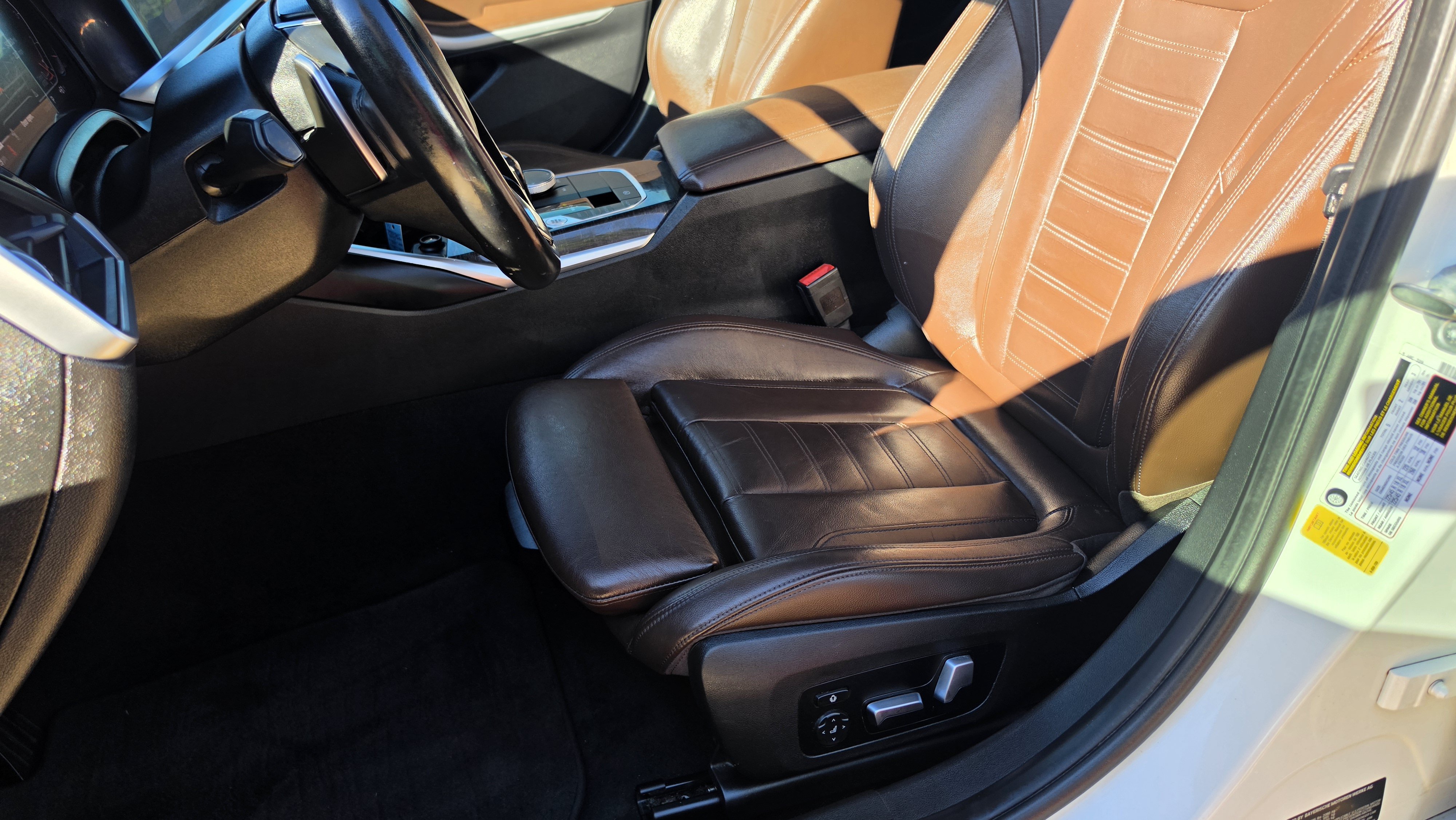 Used 2020 BMW 330i Sedan RWD image 26