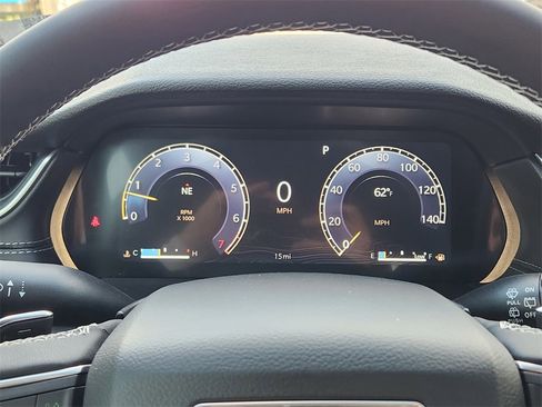 New 2025 Jeep Grand Cherokee Laredo w/ Luxury Tech Group I image 11