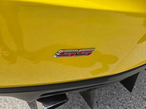 Used 2017 Chevrolet Camaro SS RWD image 6
