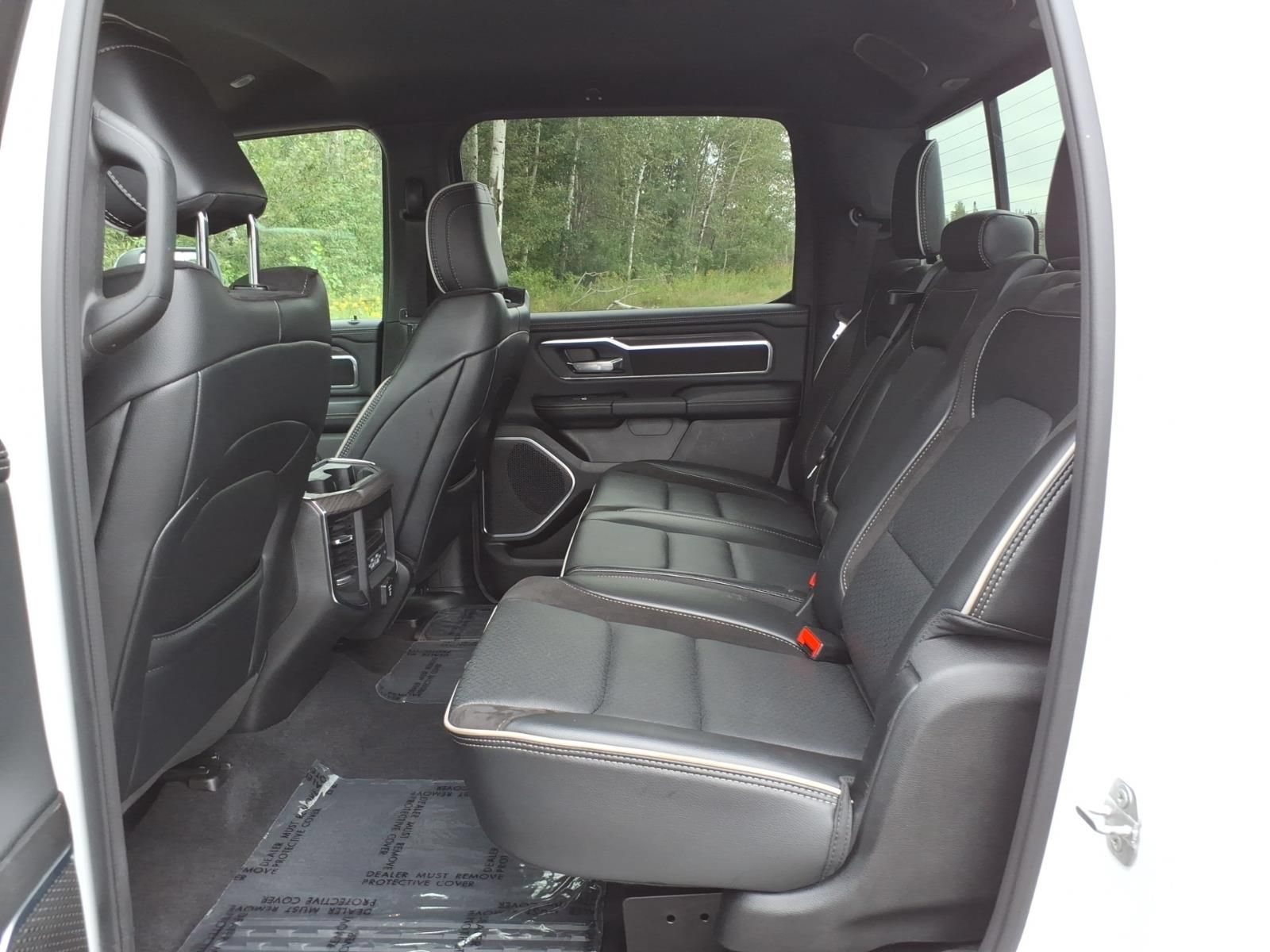 Used 2026 RAM 1500 Laramie AWD/4WD image 15