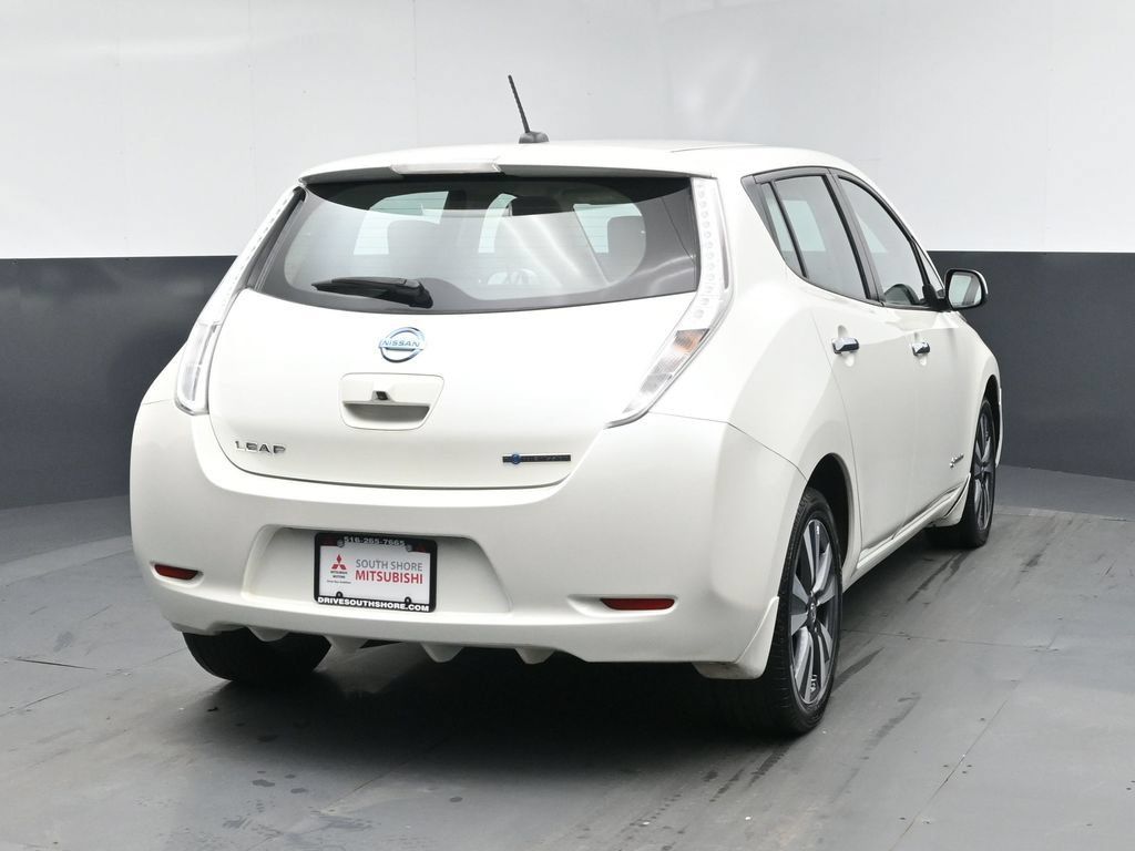 Used 2017 Nissan Leaf SV FWD image 21