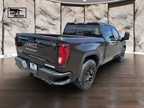 Used 2020 GMC Sierra 1500 Elevation w/ Elevation Value Package AWD/4WD image 5