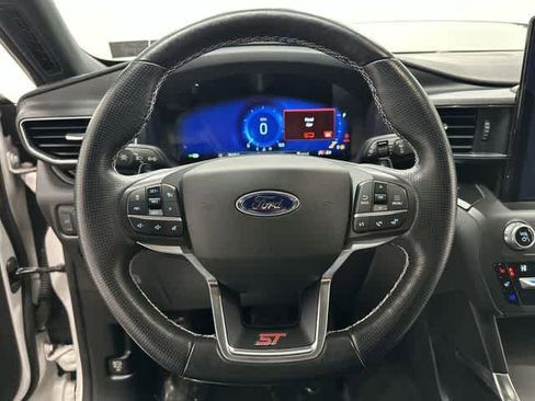 Used 2020 Ford Explorer ST w/ Premium Technology Package image 7