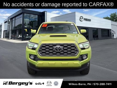 Used 2023 Toyota Tacoma TRD Sport w/ Black Out Package (TMS) AWD/4WD image 2