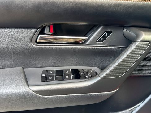 Used 2023 MAZDA CX-50 AWD 2.5 S w/ Weather Package image 11