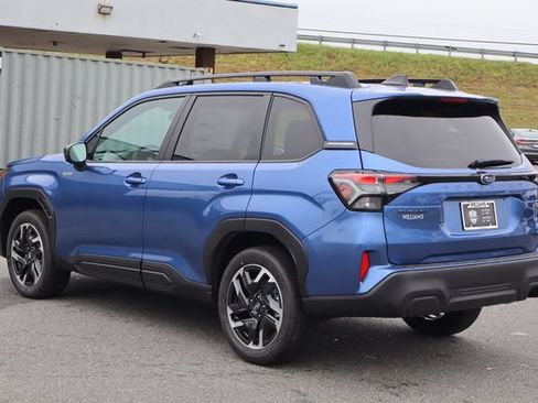 New 2026 Subaru Forester Touring AWD/4WD image 7